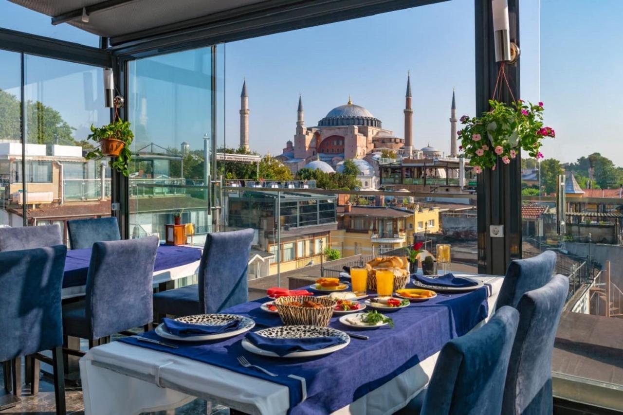 Aristocrat Hotel Istanbul Bagian luar foto