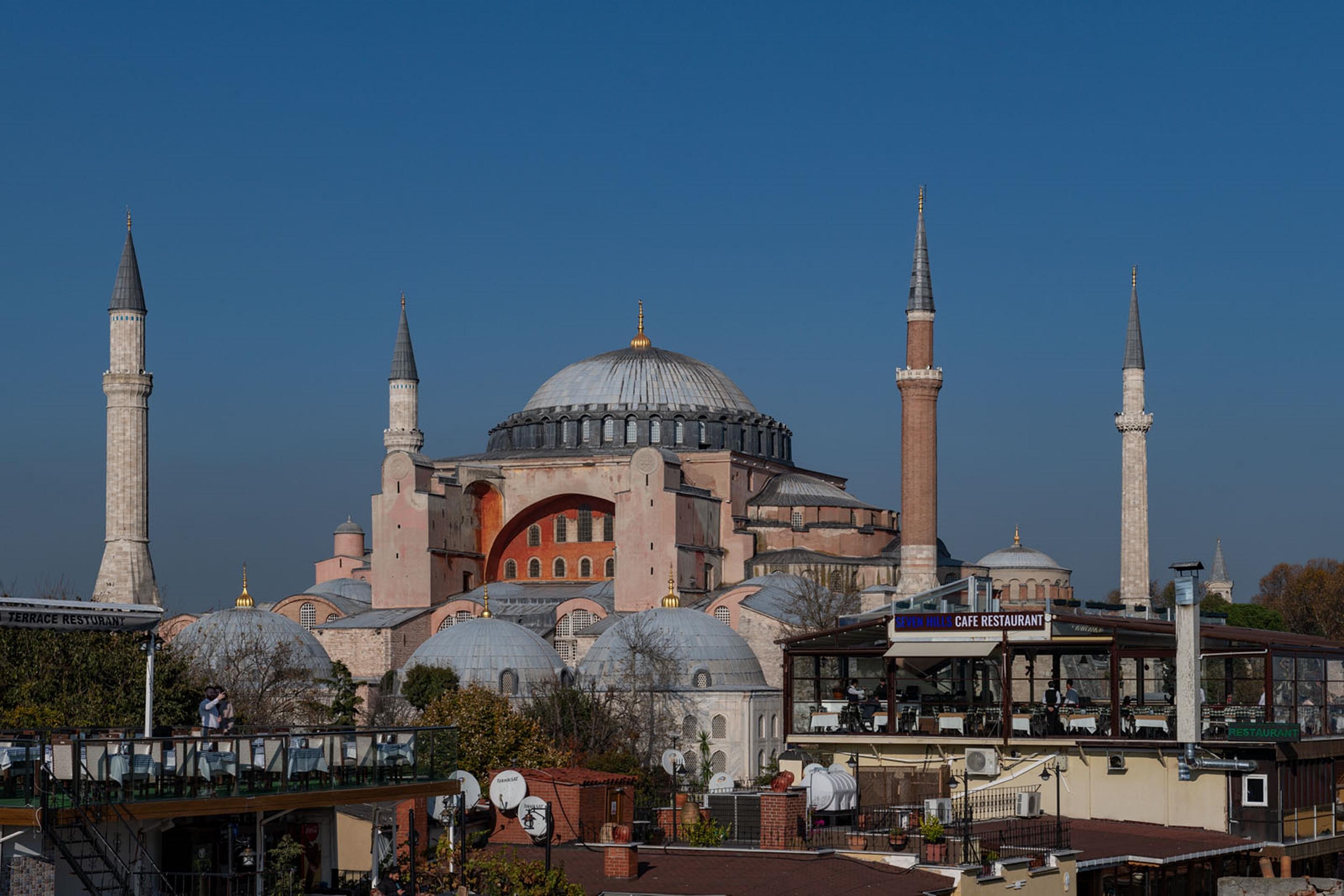 Aristocrat Hotel Istanbul Bagian luar foto