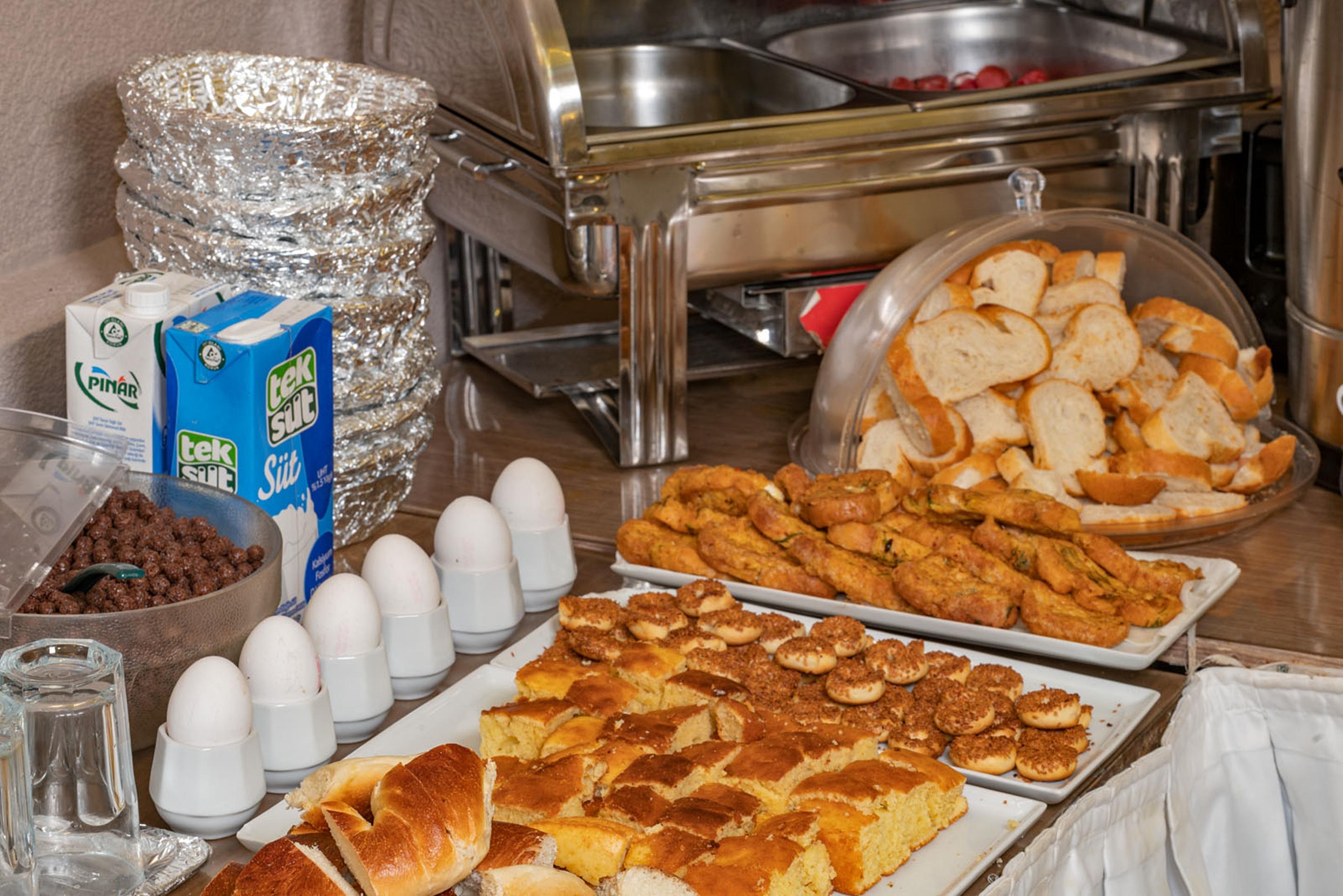 Aristocrat Hotel Istanbul Bagian luar foto