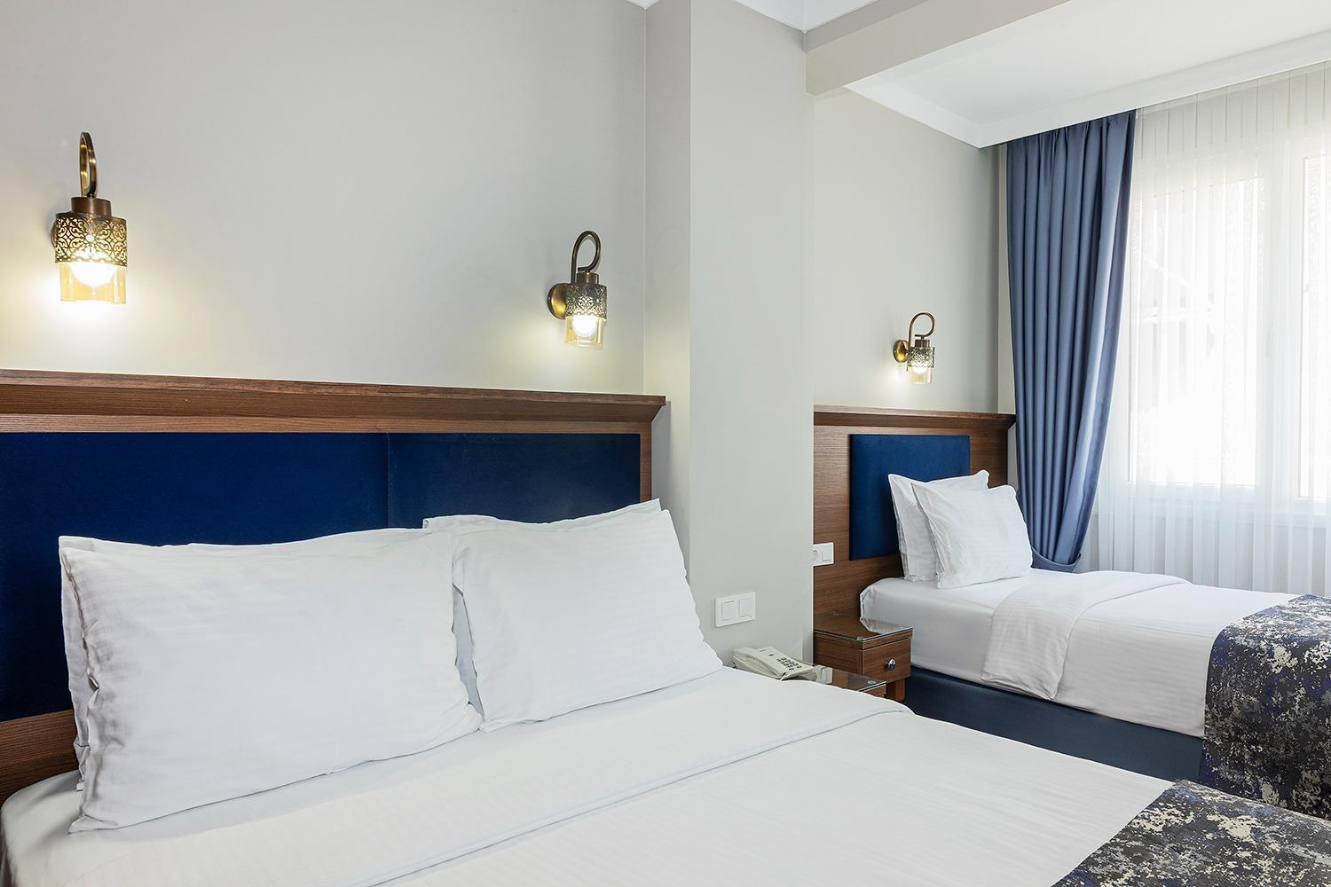 Aristocrat Hotel Istanbul Bagian luar foto