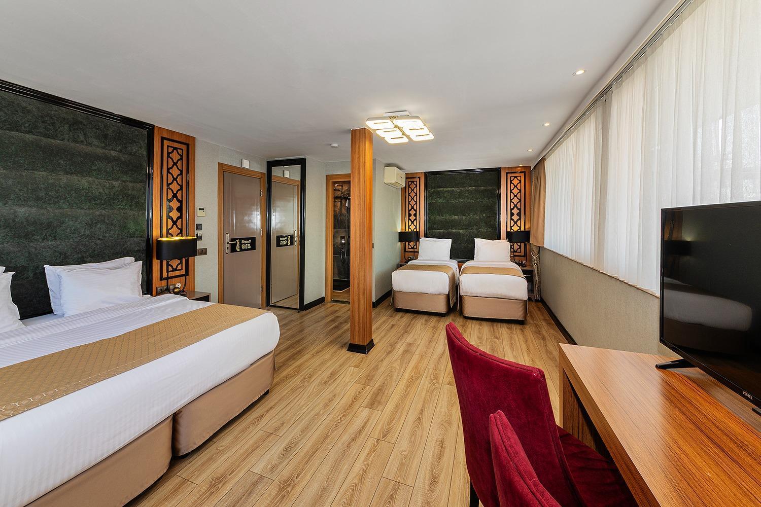 Aristocrat Hotel Istanbul Bagian luar foto