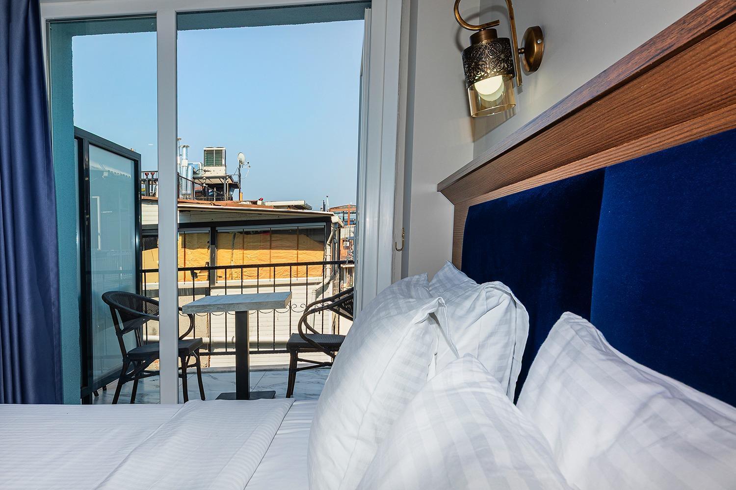 Aristocrat Hotel Istanbul Bagian luar foto